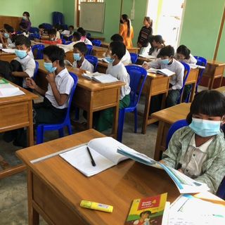 Bau eines Schulgebäudes in Nyaung Pin Thar, Myanmar, Bild 6